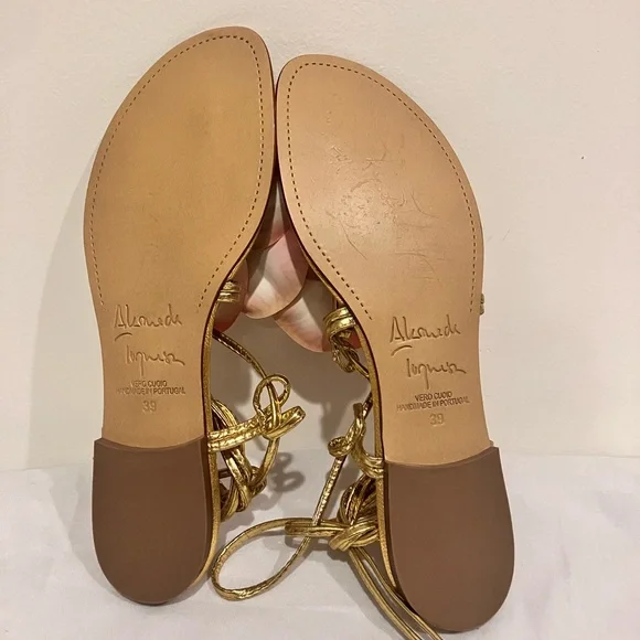 Alameda Turquesa Gold Victoria Flower Sandals